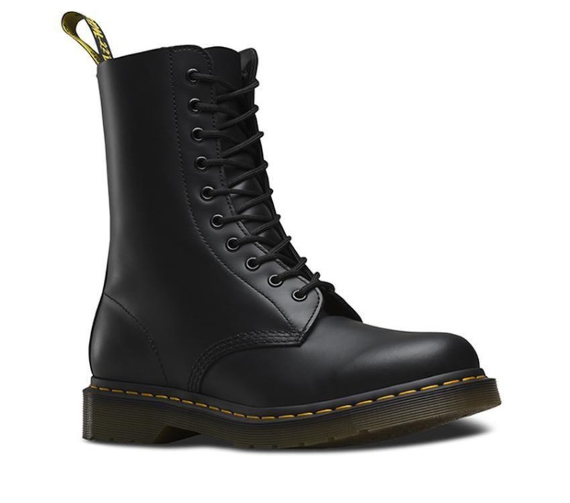 Black Smooth Dr.Martens NZ 1490 Smooth