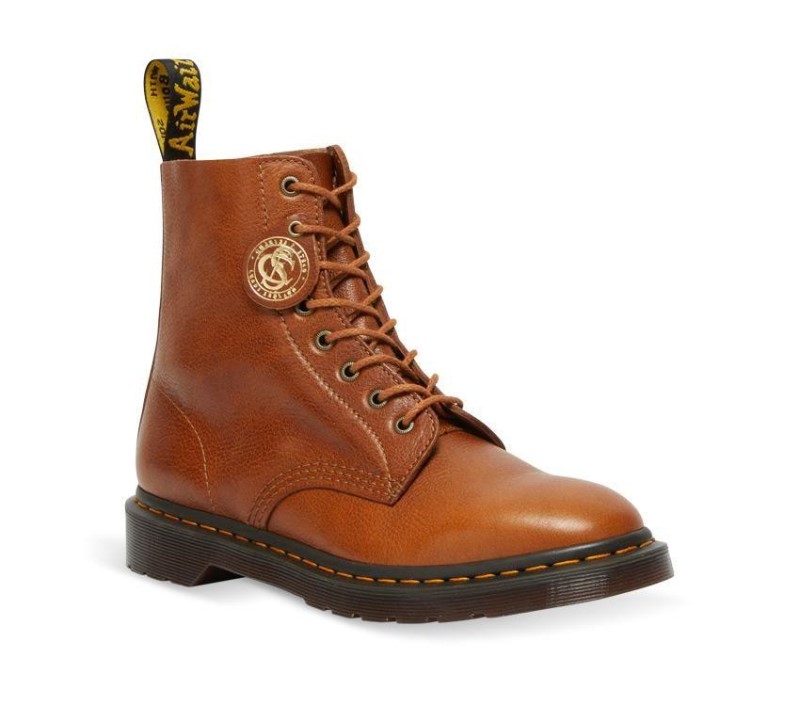 Biscuit Buckingham 1460 Pascal Ankle Boot Dr.Martens NZ