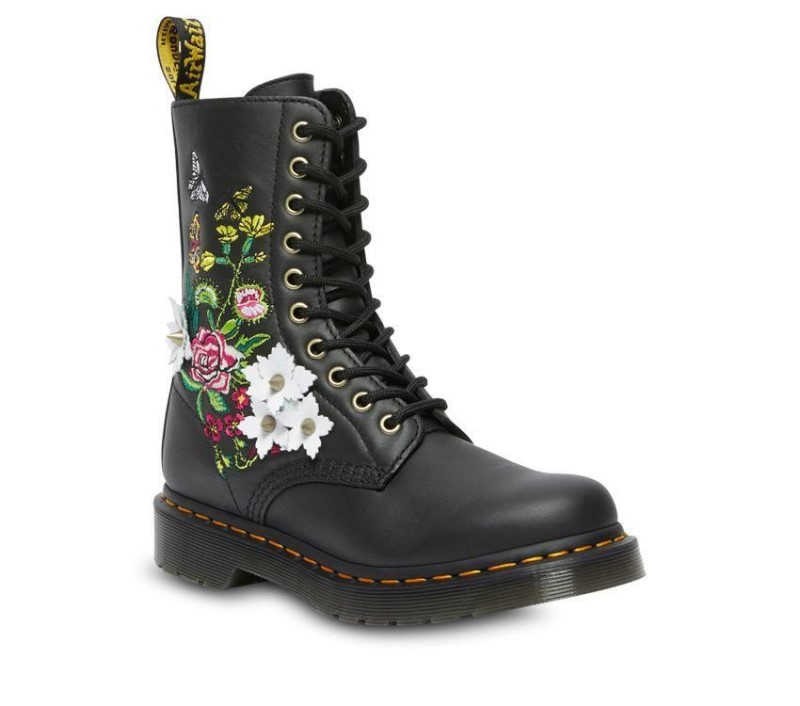 1490 Floral Bloom Dr.Martens NZ Black